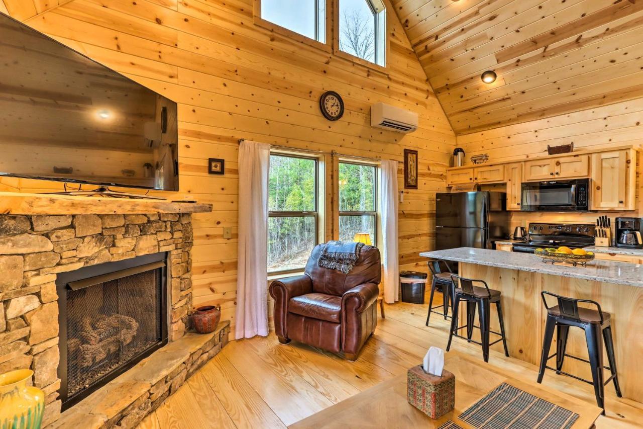 Cozy Mtn Cabin Spacious Deck And Forest Views! Мърфи Екстериор снимка