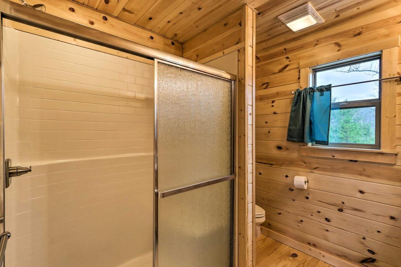 Cozy Mtn Cabin Spacious Deck And Forest Views! Мърфи Екстериор снимка