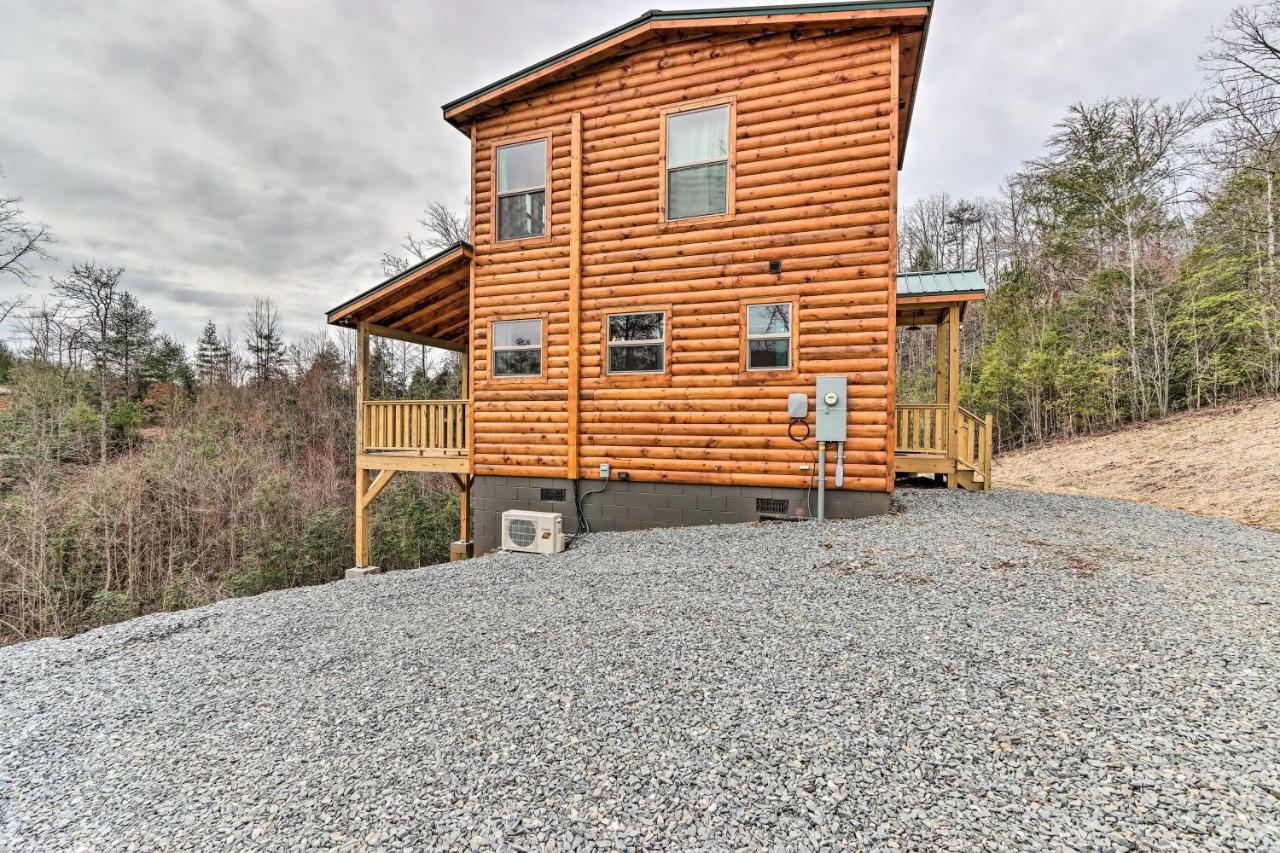 Cozy Mtn Cabin Spacious Deck And Forest Views! Мърфи Екстериор снимка